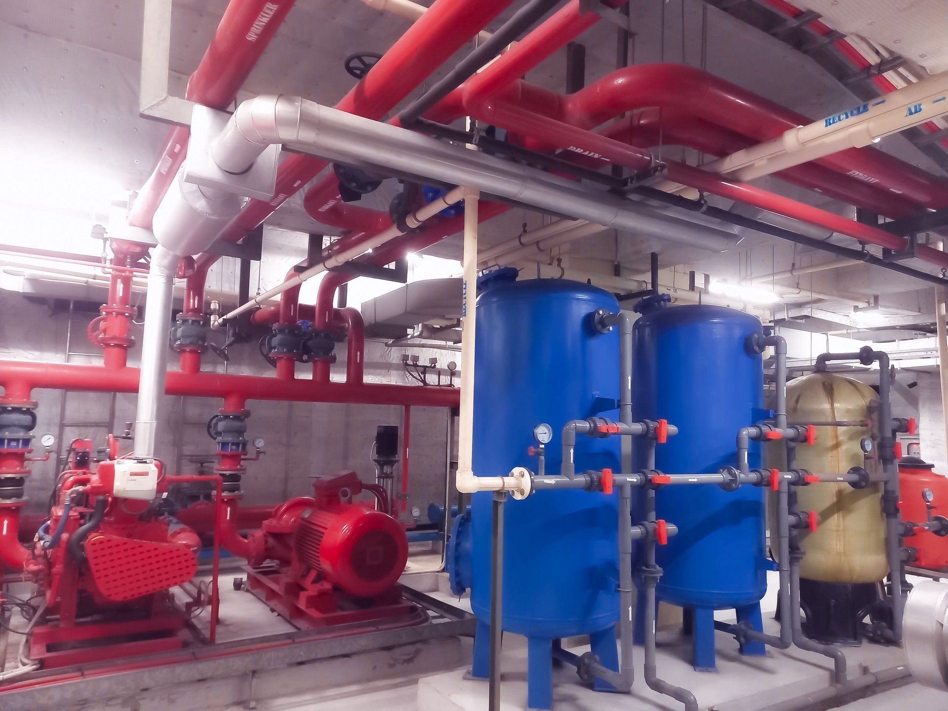 Water system installation and its function in a room.